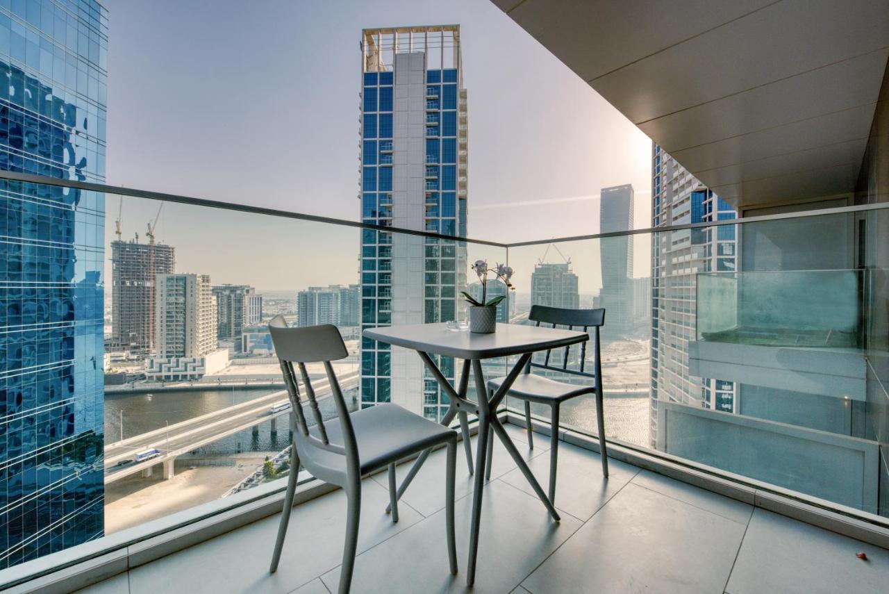 Maison Privee - Luxury, Spacious, Modern Near Burj Khalifa And Dubai Canal Экстерьер фото