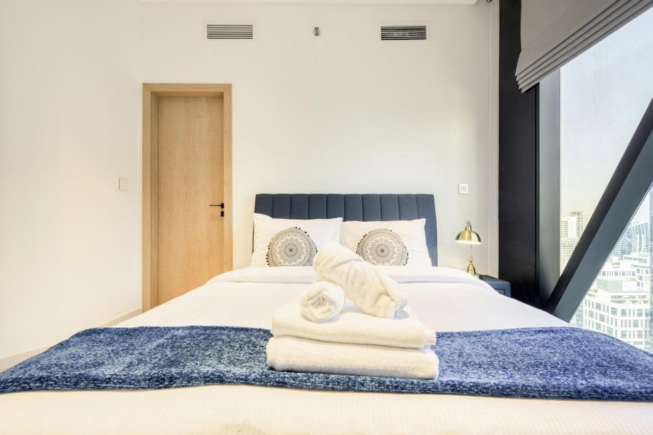 Maison Privee - Luxury, Spacious, Modern Near Burj Khalifa And Dubai Canal Экстерьер фото