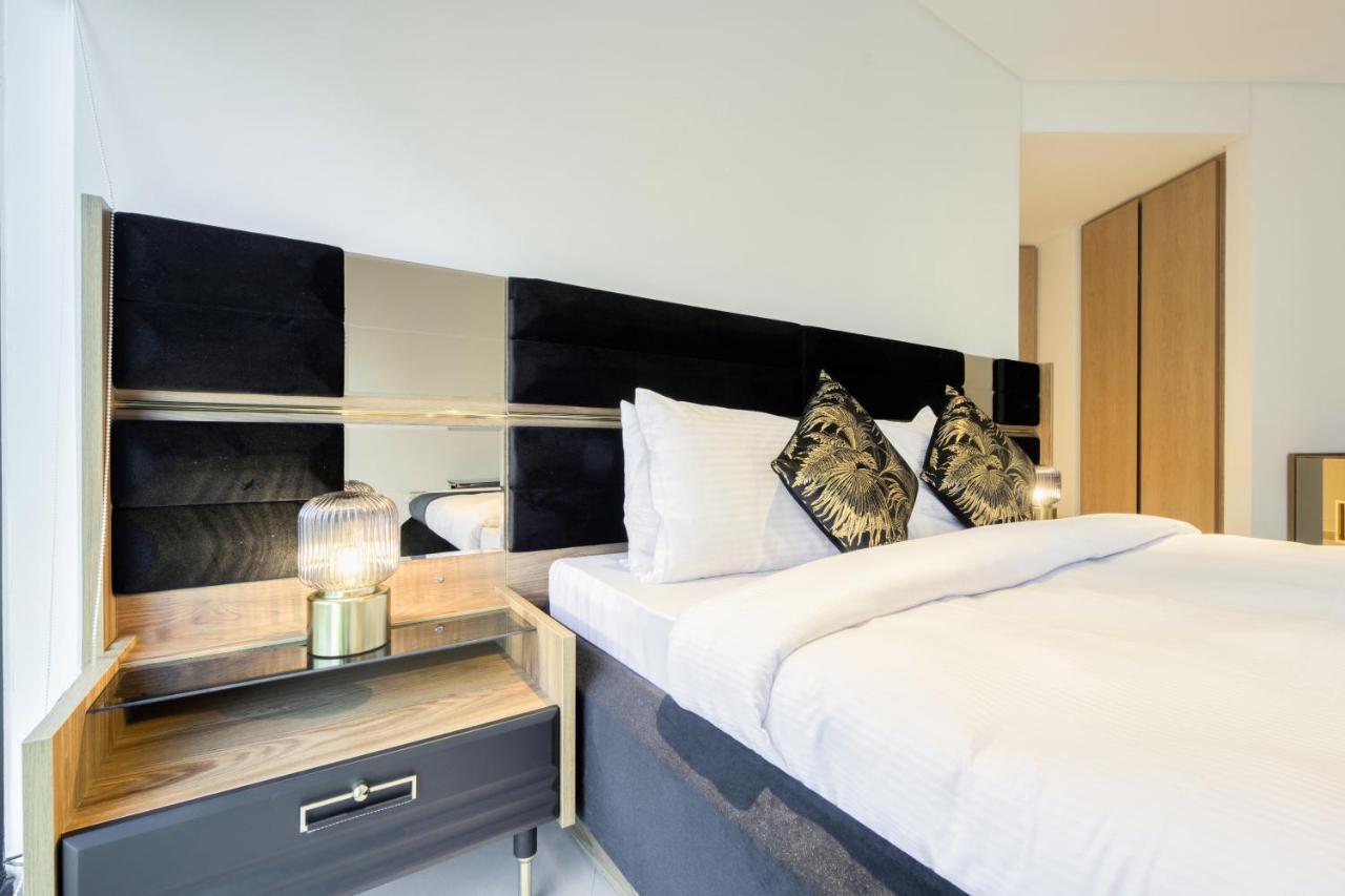 Maison Privee - Luxury, Spacious, Modern Near Burj Khalifa And Dubai Canal Экстерьер фото