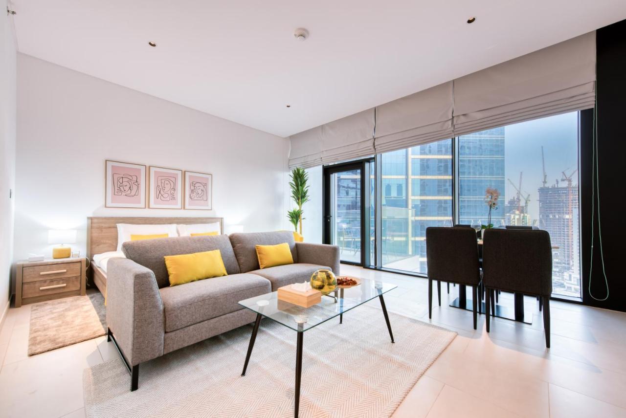 Maison Privee - Luxury, Spacious, Modern Near Burj Khalifa And Dubai Canal Экстерьер фото